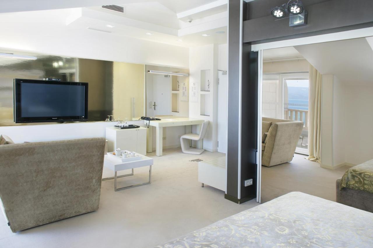 ดาเมียนี ลักชัวรี บูทิก โฮเต็ล แอนด์ สปา Hotel โอมิช ภายนอก รูปภาพ