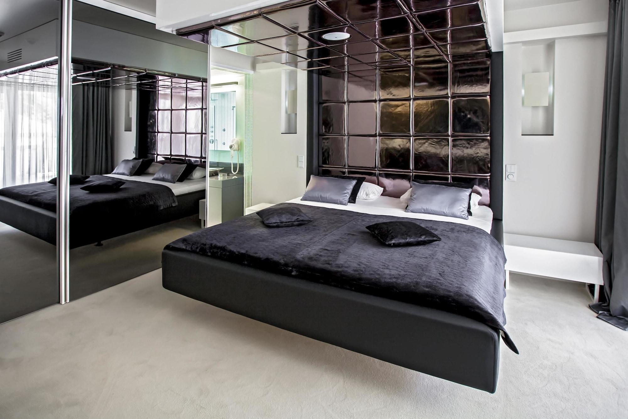 ดาเมียนี ลักชัวรี บูทิก โฮเต็ล แอนด์ สปา Hotel โอมิช ภายนอก รูปภาพ