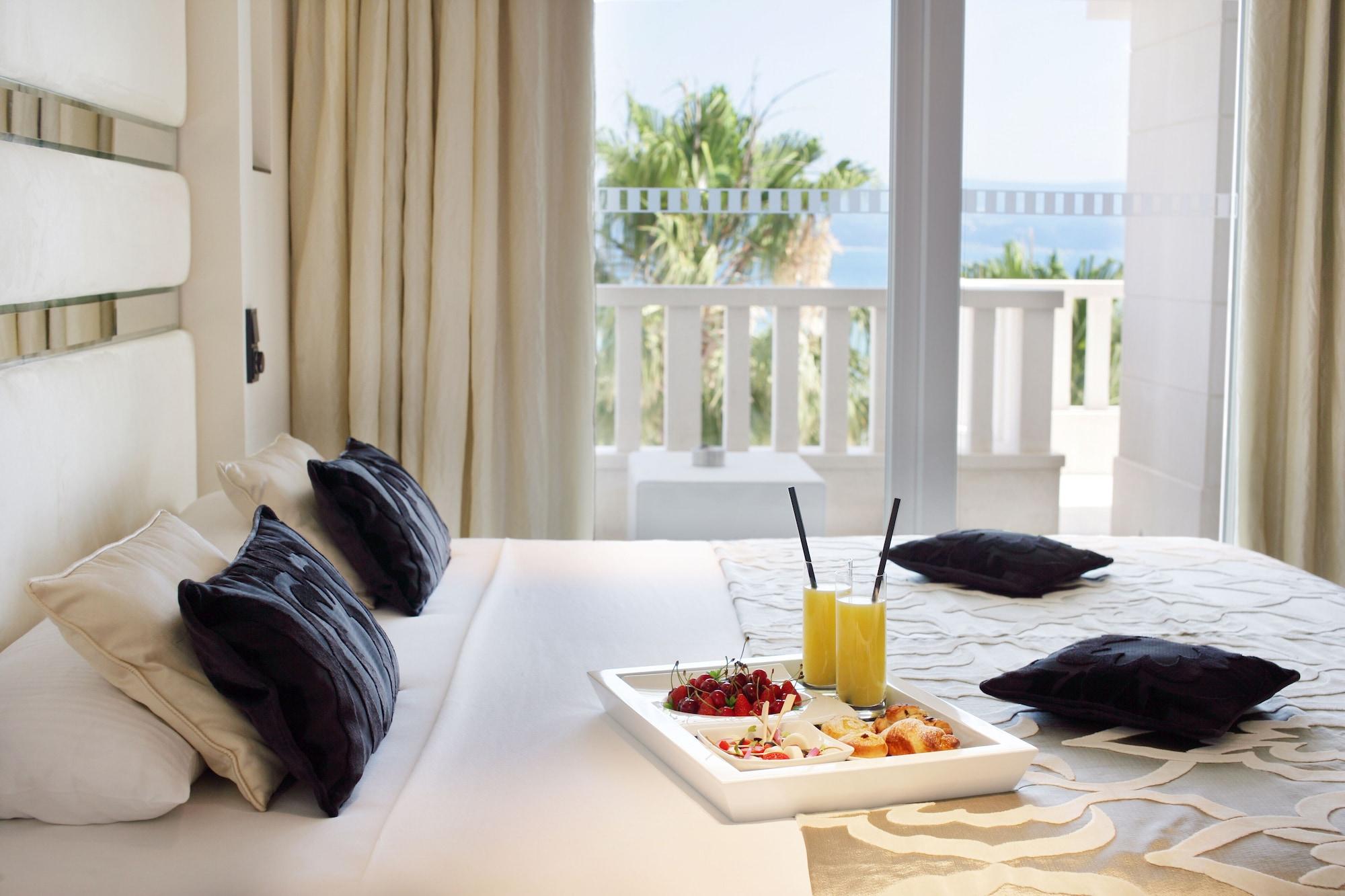 ดาเมียนี ลักชัวรี บูทิก โฮเต็ล แอนด์ สปา Hotel โอมิช ภายนอก รูปภาพ
