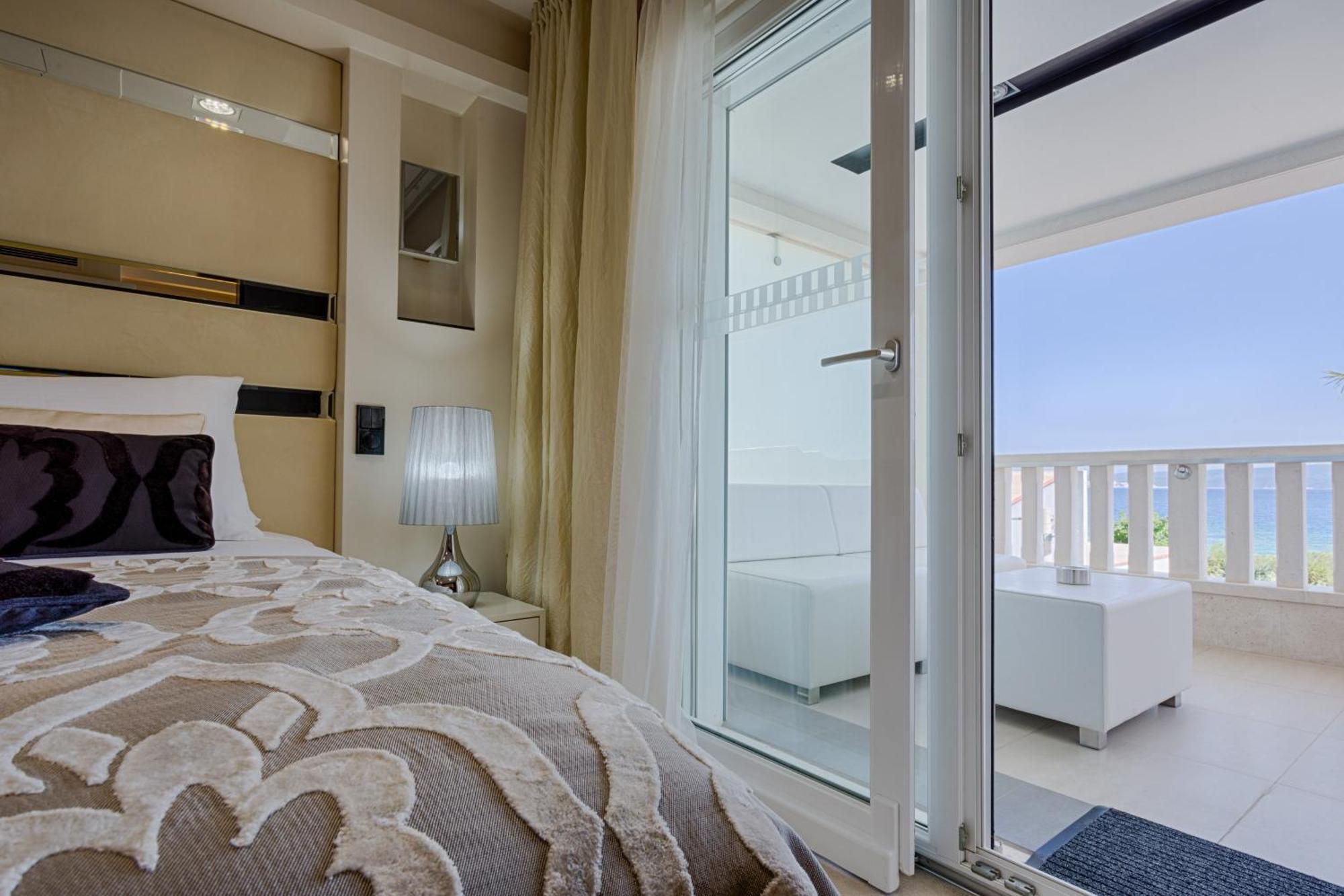 ดาเมียนี ลักชัวรี บูทิก โฮเต็ล แอนด์ สปา Hotel โอมิช ภายนอก รูปภาพ