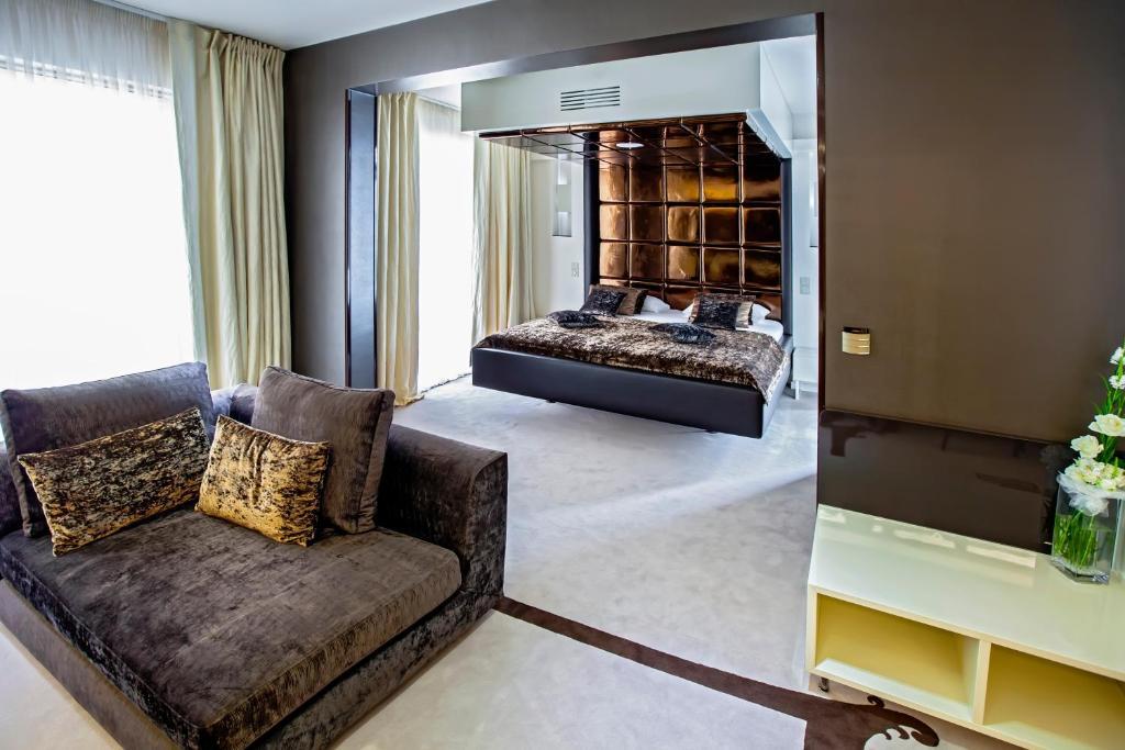 ดาเมียนี ลักชัวรี บูทิก โฮเต็ล แอนด์ สปา Hotel โอมิช ห้อง รูปภาพ